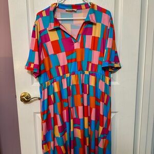 Haptics Size Large Vibrant Geometric V Neck Collared Dress